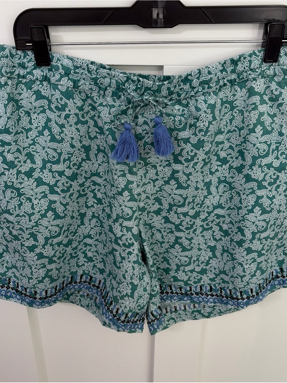 Women's Green Floral Print Casual Shorts with Tassel Tie embroidered hem